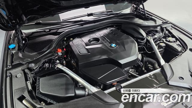 BMW 5 Series 2019 — Şəkil 6/20
