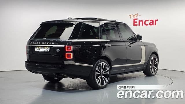 Land Rover Range Rover 2021 — ფოტო 2/20