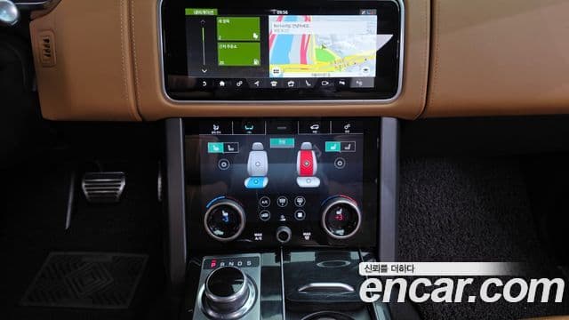 Land Rover Range Rover 2021 — ფოტო 15/20