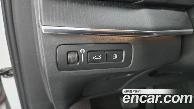 Volvo XC90 2022 — Photo 23/33