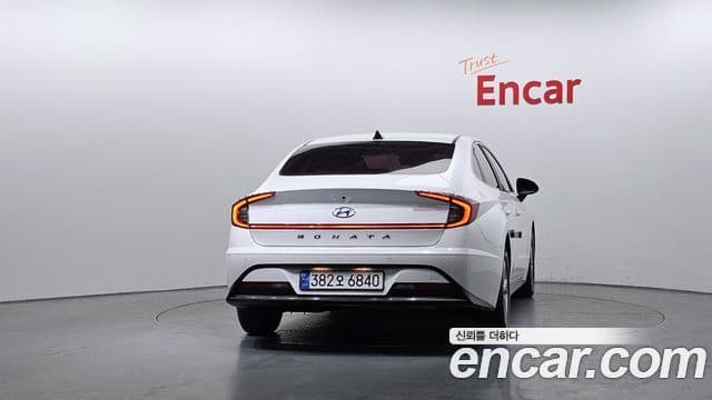 Hyundai Sonata Hybrid 2020 — Şəkil 7/20