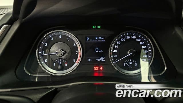 Hyundai Sonata Hybrid 2020 — Şəkil 10/20