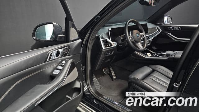 BMW X7 2025 — Фото 11/20