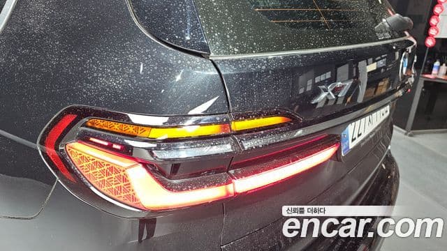 BMW X7 2025 — Şəkil 22/36