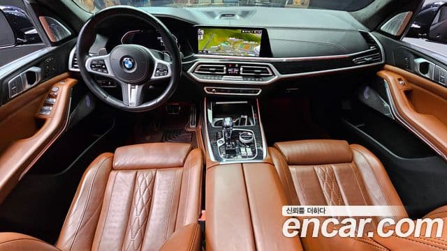 BMW X7 2021 — Фото 7/20