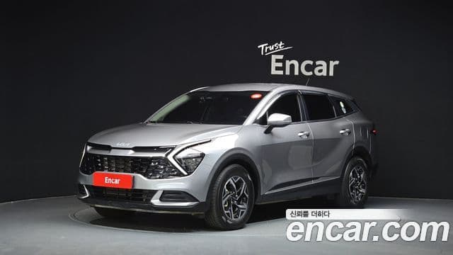 Kia Sportage 2023 — ფოტო 1/20
