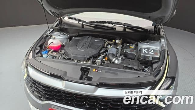 Kia Sportage 2023 — ფოტო 6/20