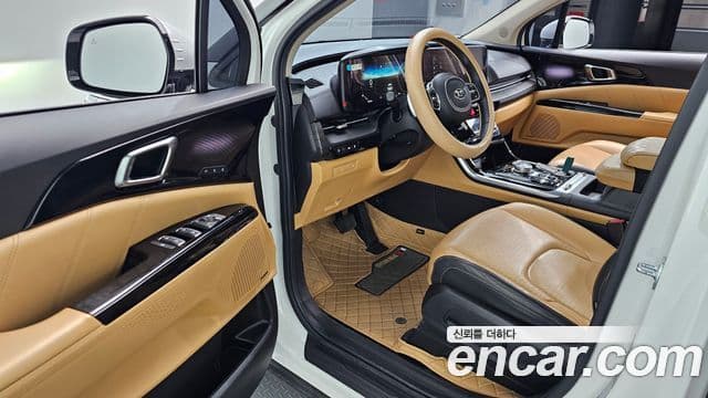 Kia Carnival 2020 — Şəkil 10/20