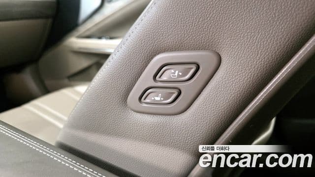 Kia K8 2023 — ფოტო 18/20