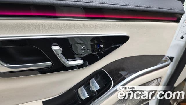 Mercedes-Benz S-Class 2022 — ფოტო 18/20