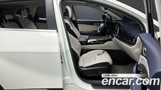 Kia Sportage 2022 — Фото 11/20