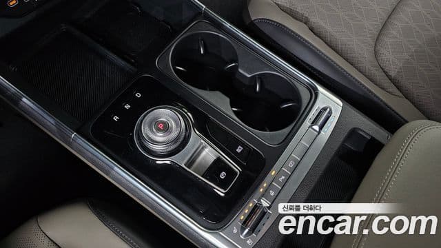 Kia Carnival 2025 — ფოტო 9/20