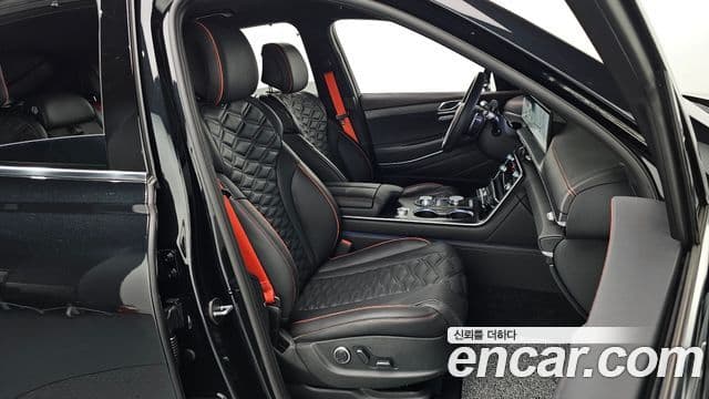 Genesis GV80 Coupe 2025 — ფოტო 10/31