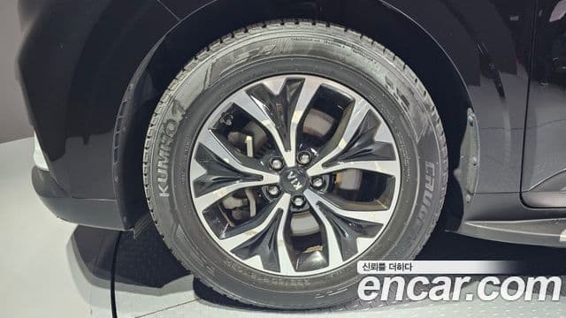 Kia Carnival 2020 — Фото 5/20