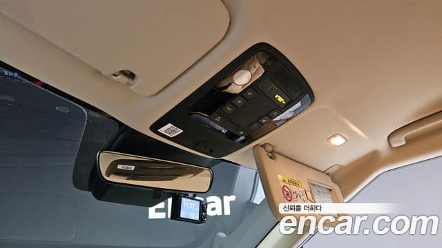Kia Carnival 2020 — Фото 16/20