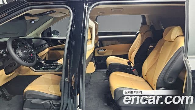 Kia Carnival 2020 — Фото 17/20