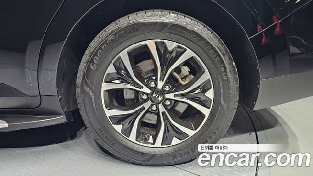Kia Carnival 2020 — Şəkil 15/35