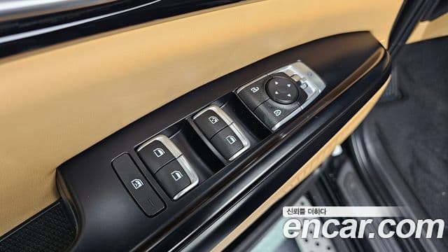 Kia Carnival 2020 — Şəkil 13/35
