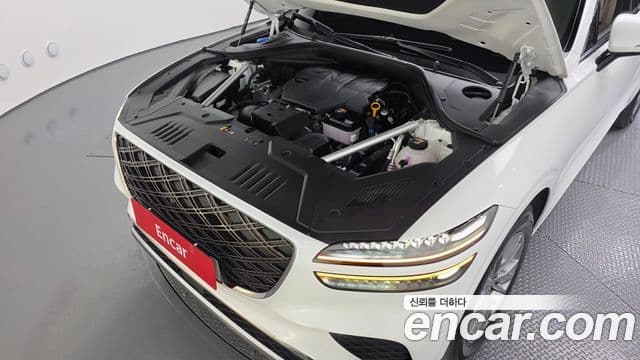 Genesis GV70 2024 — Photo 16/20