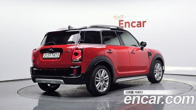 Mini Cooper Countryman 2020 — Фото 2/20