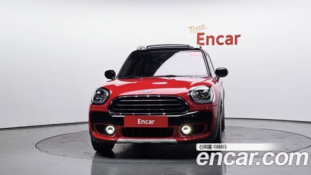 Mini Cooper Countryman 2020 — Фото 3/20