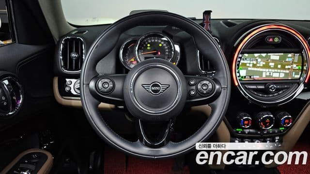 Mini Cooper Countryman 2020 — Фото 12/20