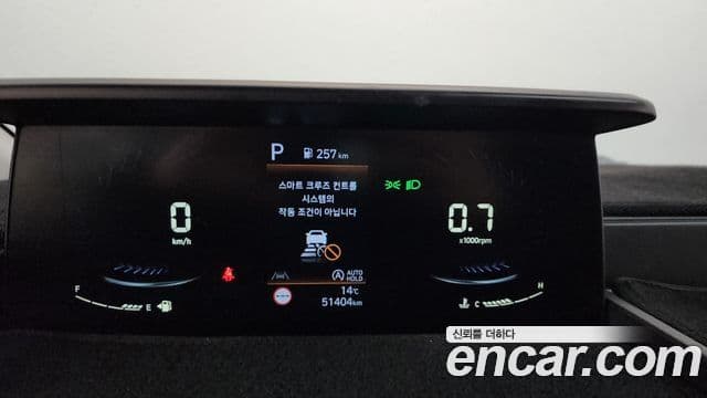 Hyundai Staria 2022 — ფოტო 6/20