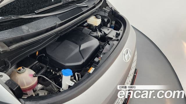 Hyundai Staria 2022 — ფოტო 10/20