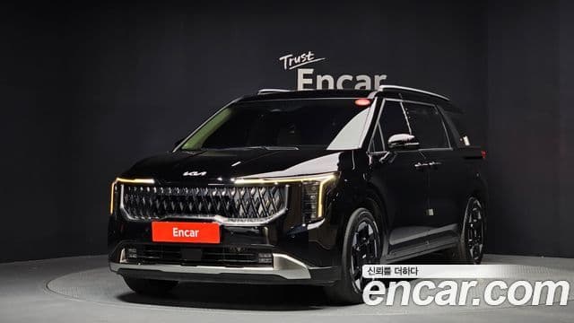 Kia Carnival 2024 — Фото 1/20