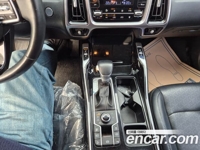 Kia Sorento 2021 — Şəkil 8/20