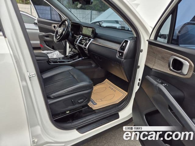 Kia Sorento 2021 — Şəkil 13/20