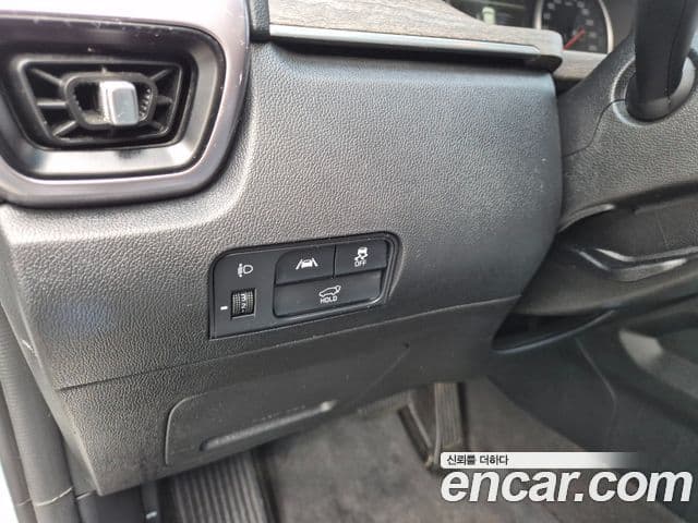 Kia Sorento 2021 — Şəkil 19/20