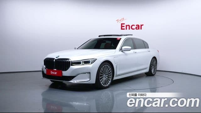 BMW 7 Series 2020 — ფოტო 9/20