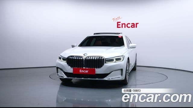 BMW 7 Series 2020 — ფოტო 2/20