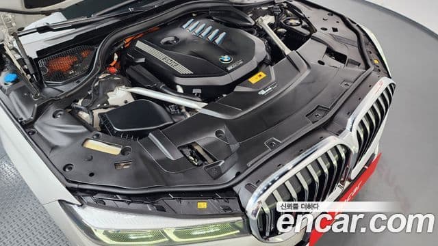 BMW 7 Series 2020 — ფოტო 5/20