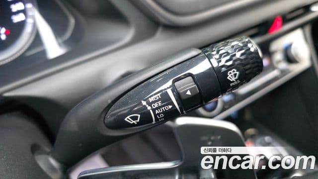 Hyundai Sonata Hybrid 2020 — Photo 3/20
