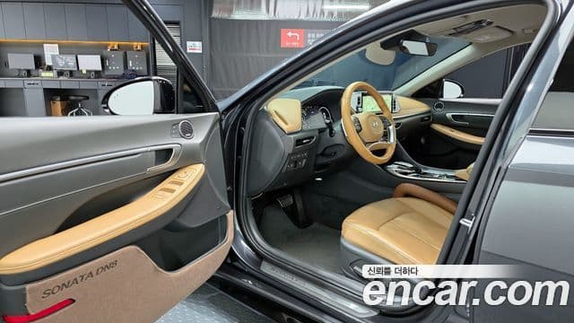 Hyundai Sonata 2020 — ფოტო 10/20