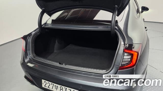 Hyundai Sonata 2020 — ფოტო 20/20