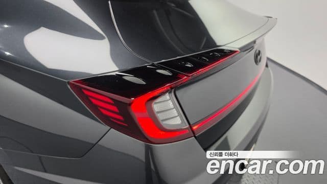 Hyundai Sonata Hybrid 2020 — Photo 34/34