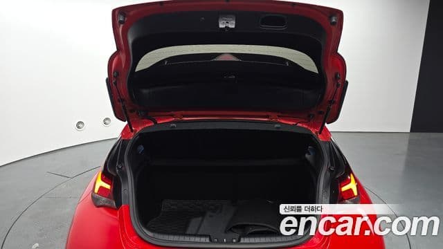 Hyundai Veloster 2020 — Фото 20/20