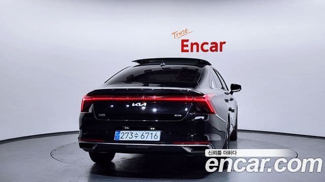 Kia K8 2022 — Şəkil 36/40