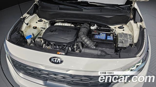 Kia Seltos 2019 — ფოტო 6/20