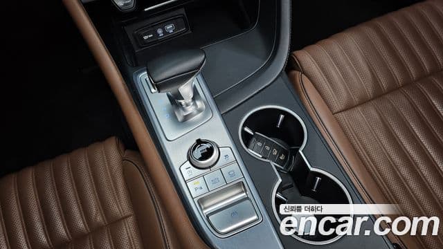 Genesis G70 2018 — ფოტო 9/20