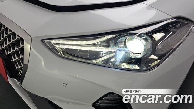 Genesis G70 2018 — Photo 34/34