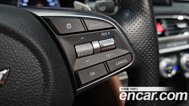 Genesis G70 2018 — Photo 9/34