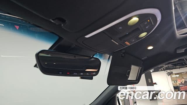 Genesis G70 2018 — Photo 7/34