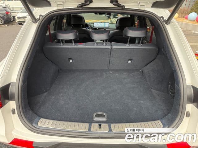 Genesis GV70 2021 — ფოტო 19/20