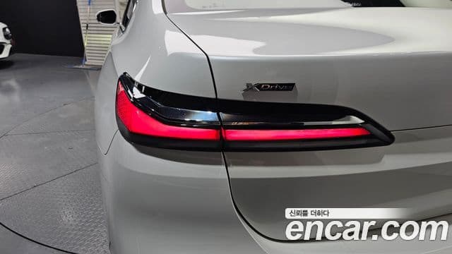BMW 7 Series 2024 — Şəkil 6/30