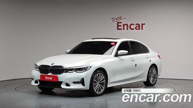 BMW 3 Series 2021 — ფოტო 16/20