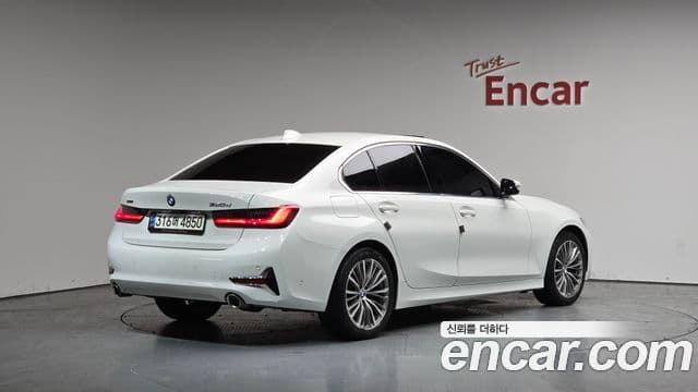 BMW 3 Series 2021 — ფოტო 3/20